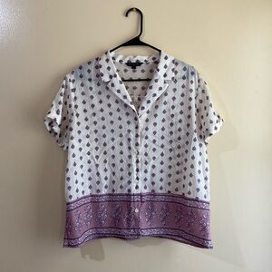Large Banana Republic Button Down Top